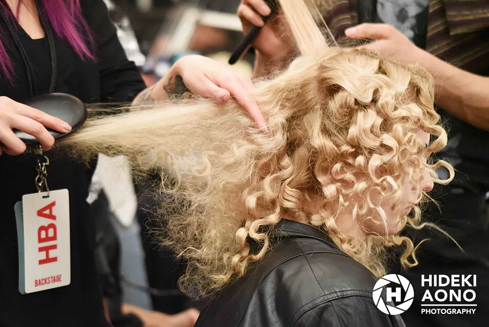 Backstage, Hideki Aono