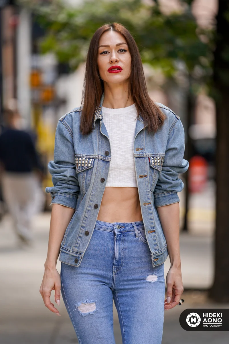 Carley Beck 10.17.21 Hideki Aono SML 331 — Carley