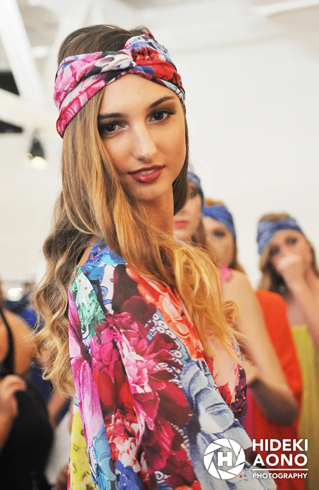 Runway, Hideki Aono